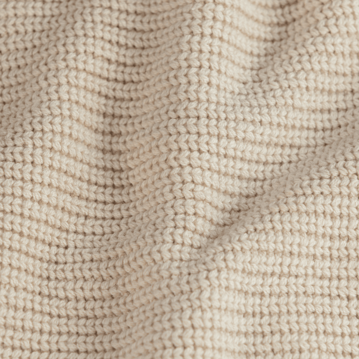 #color_sandstone-beige-full-knit