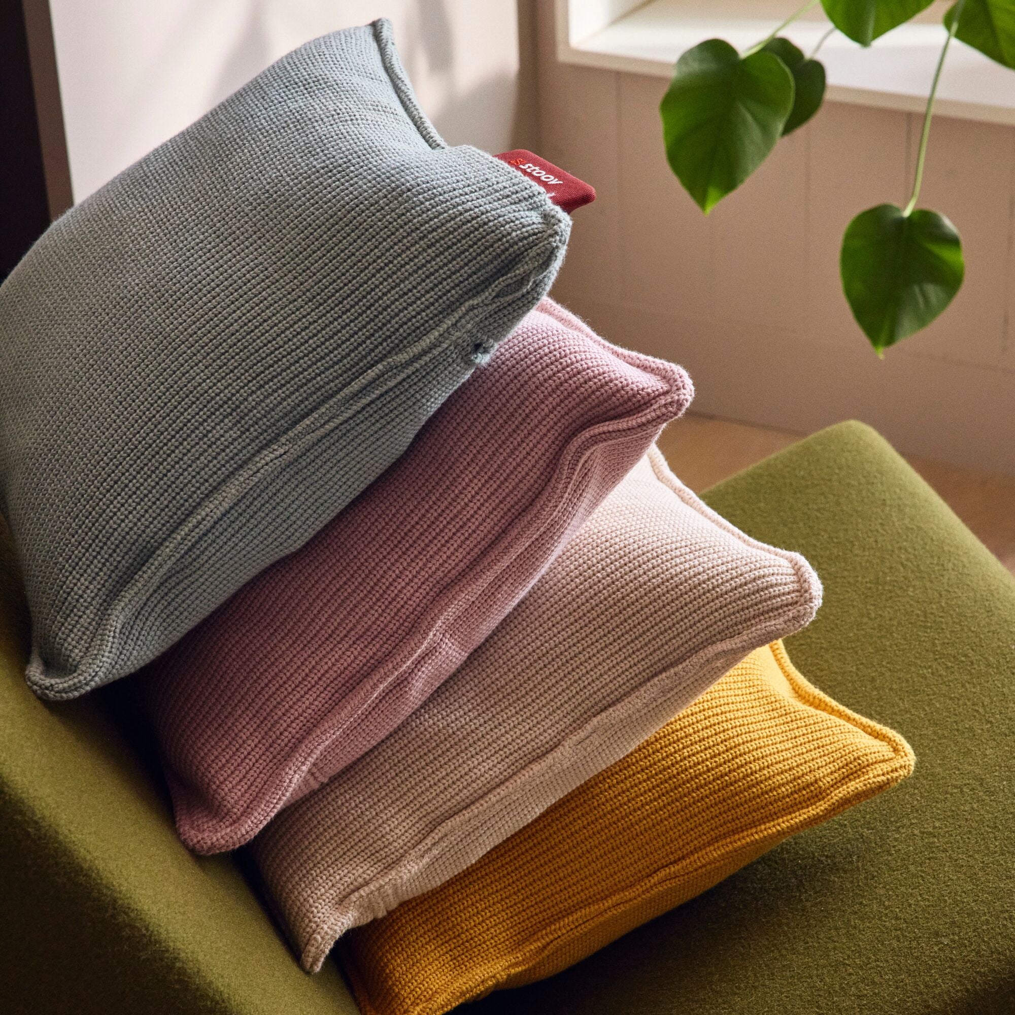 #color_soft-beige #color_vintage-green #color_soft-pink #color_ocher-yellow